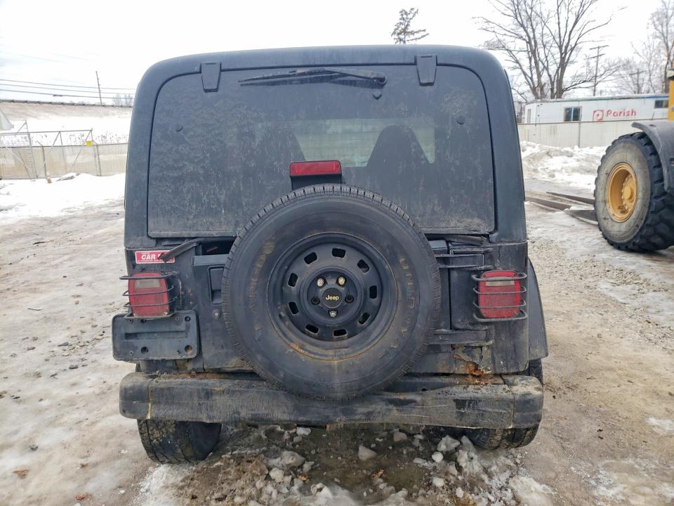 2002 Jeep Wrangler / tj Sahara