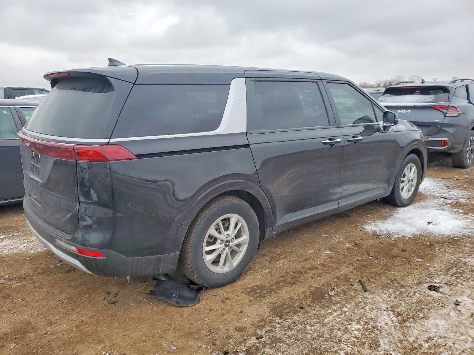 2024 KIA Carnival lx