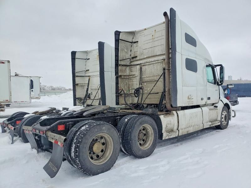 2019 Volvo VN VNL-Semi Truck