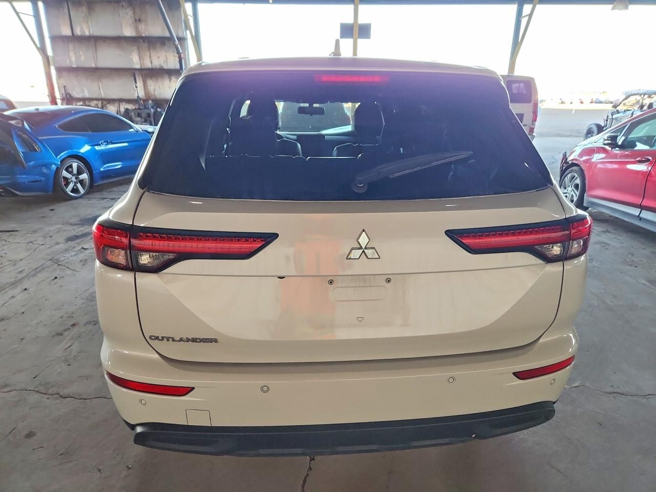 2022 Mitsubishi Outlander se