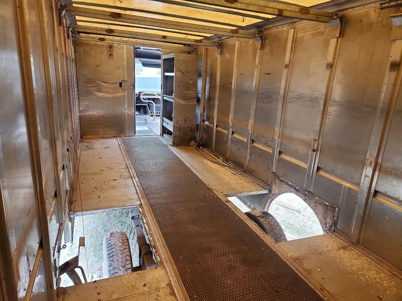 2012 Freightliner MT45G Chassis Delivery Truck