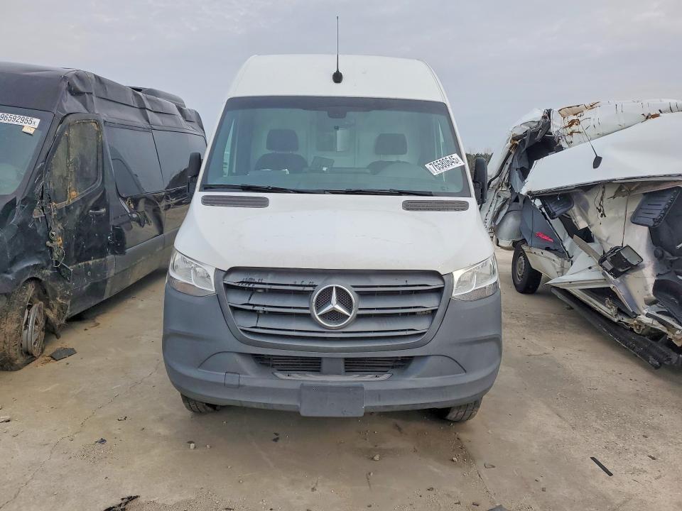 2022 Mercedes-Benz Sprinter 3500