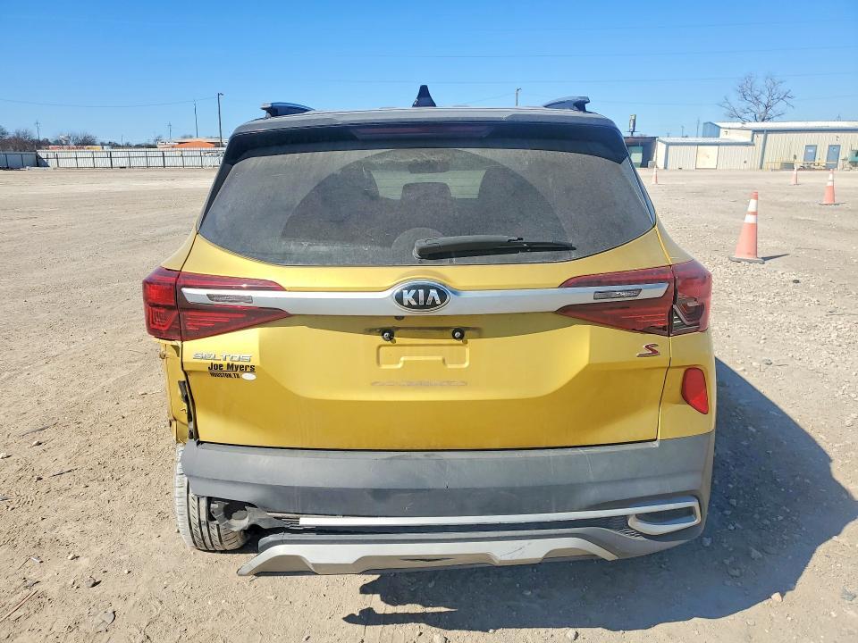 2021 KIA Seltos s