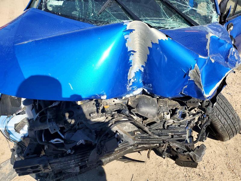 2022 Nissan Versa sv