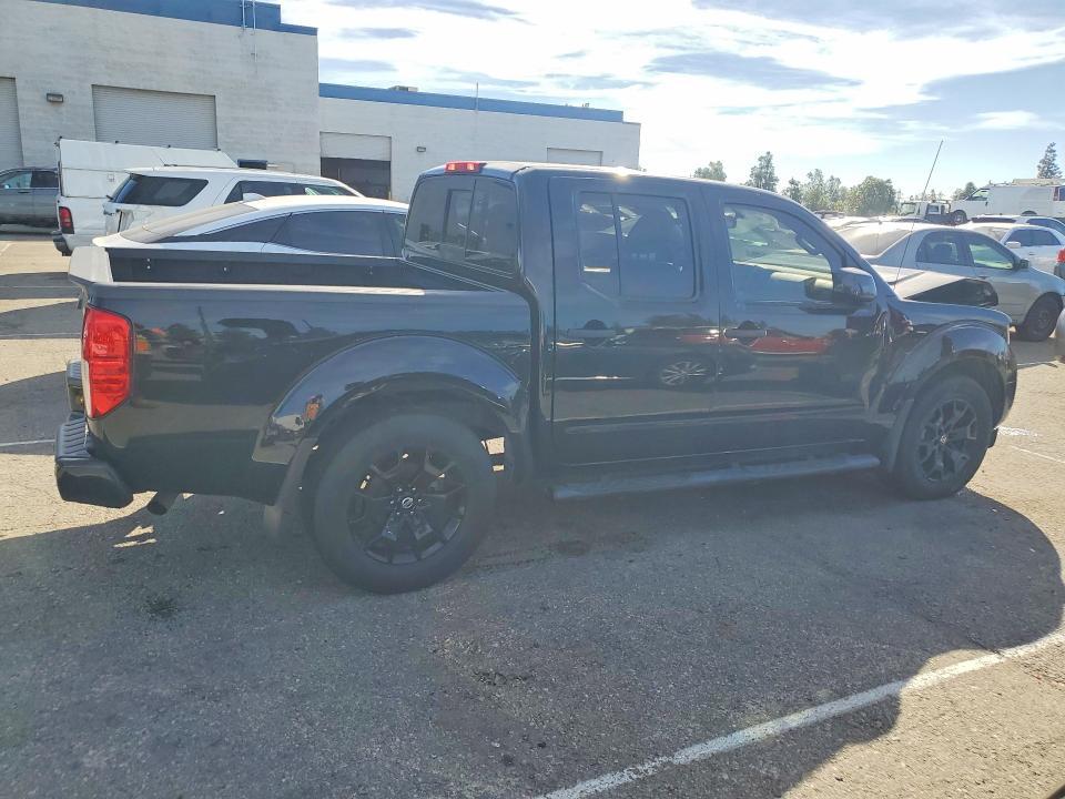 2018 Nissan Frontier SV