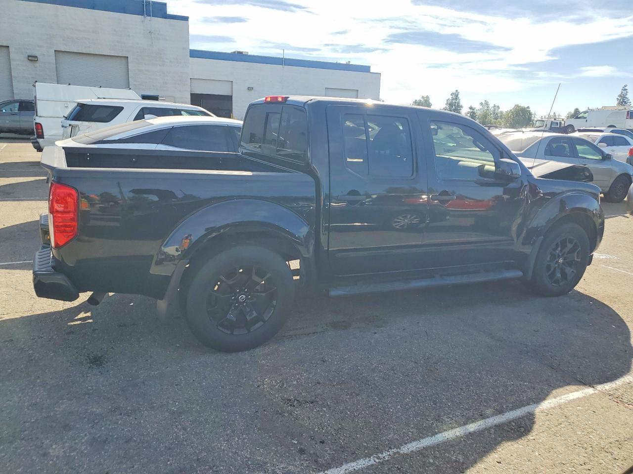 2018 Nissan Frontier SV