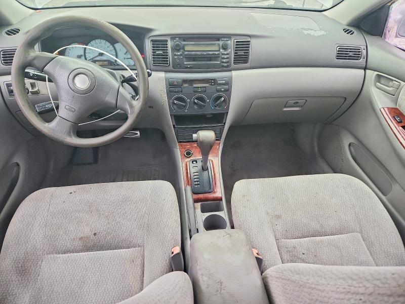 2004 Toyota Corolla le