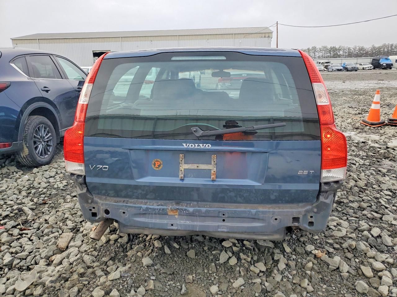 2005 Volvo V70 fwd