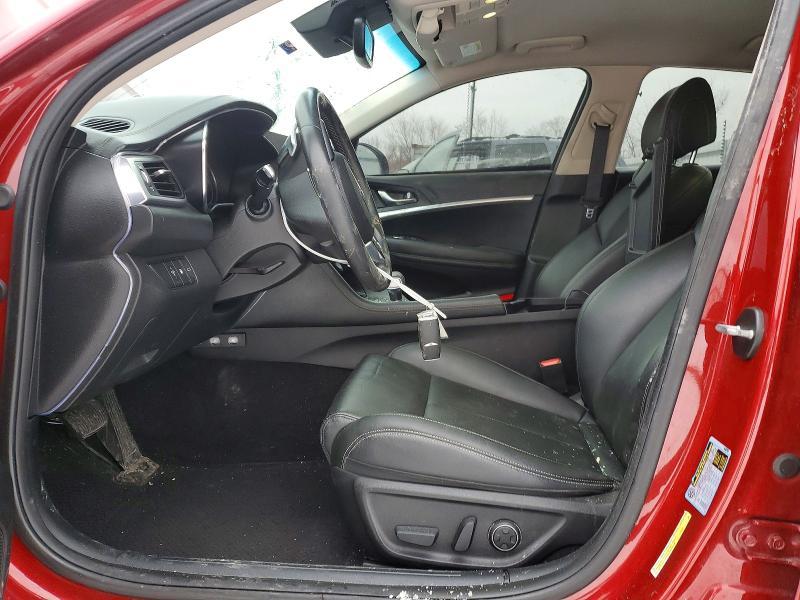 2022 Genesis G70 Base