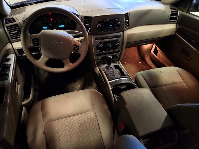 2006 Jeep Grand Cherokee Laredo