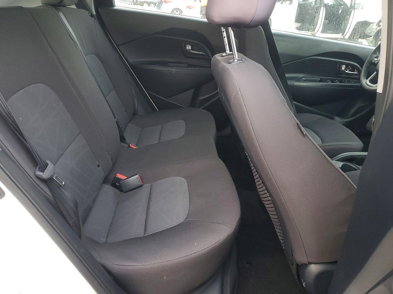2016 KIA Rio lx