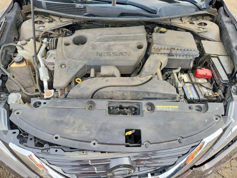2016 Niss Altima 2.5