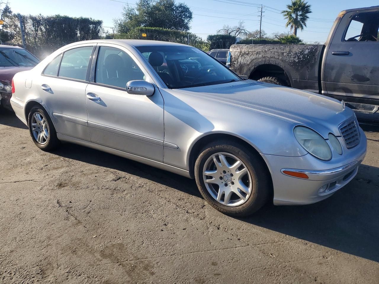 2004 Mercedes-Benz E 320