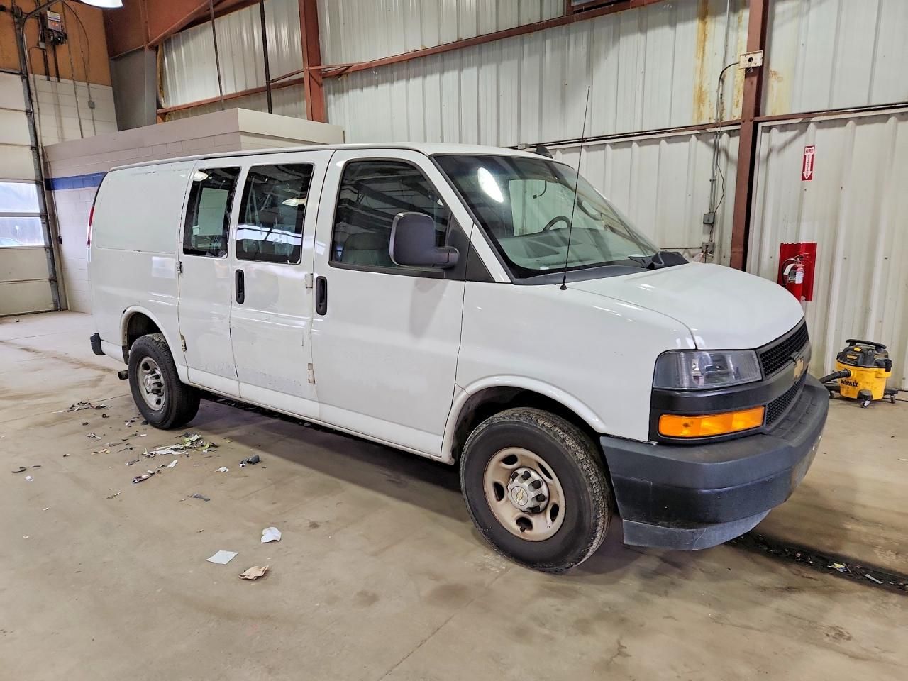 2020 Chevrolet Express G2500