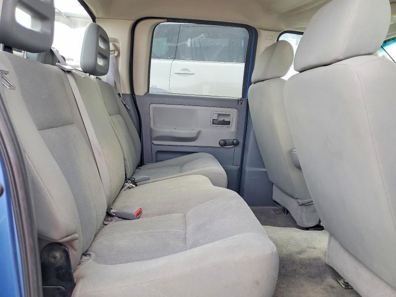 2006 Dodge Dakota Quattro