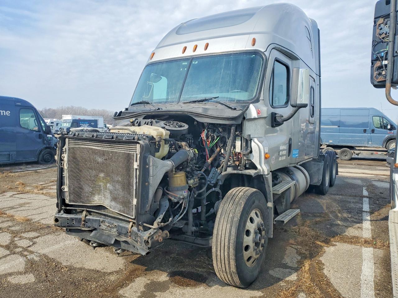 2018 Freightliner Cascadia 125 Semi Truck