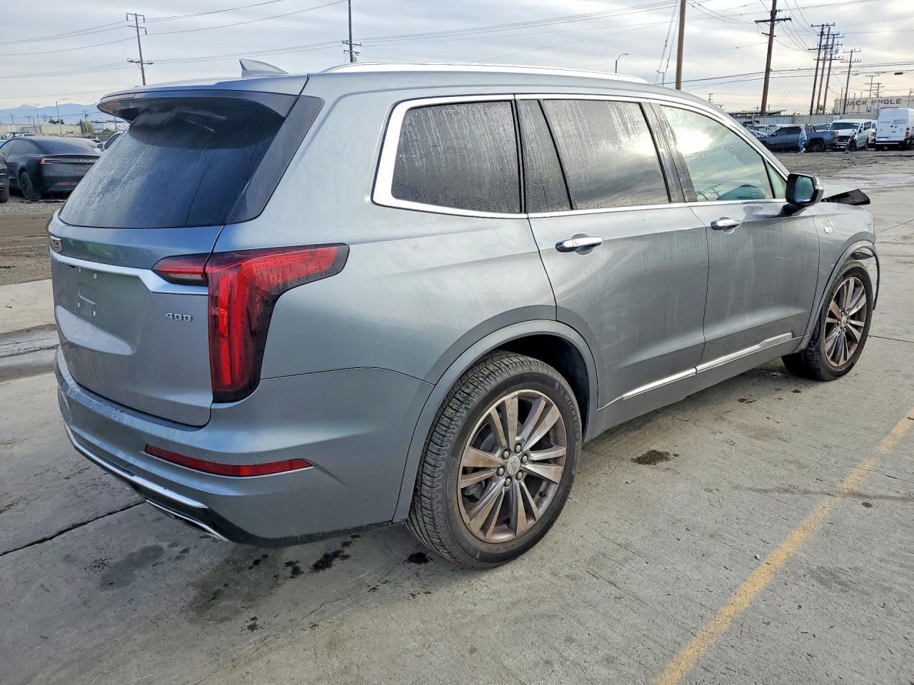 2022 Cadillac XT6 Premium Luxury