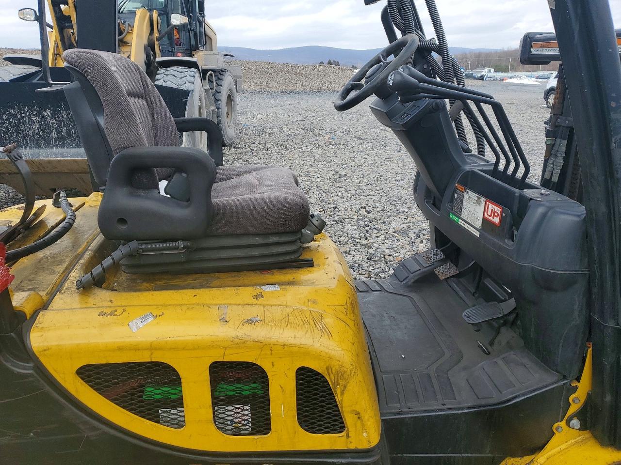 2015 Yale Forklift