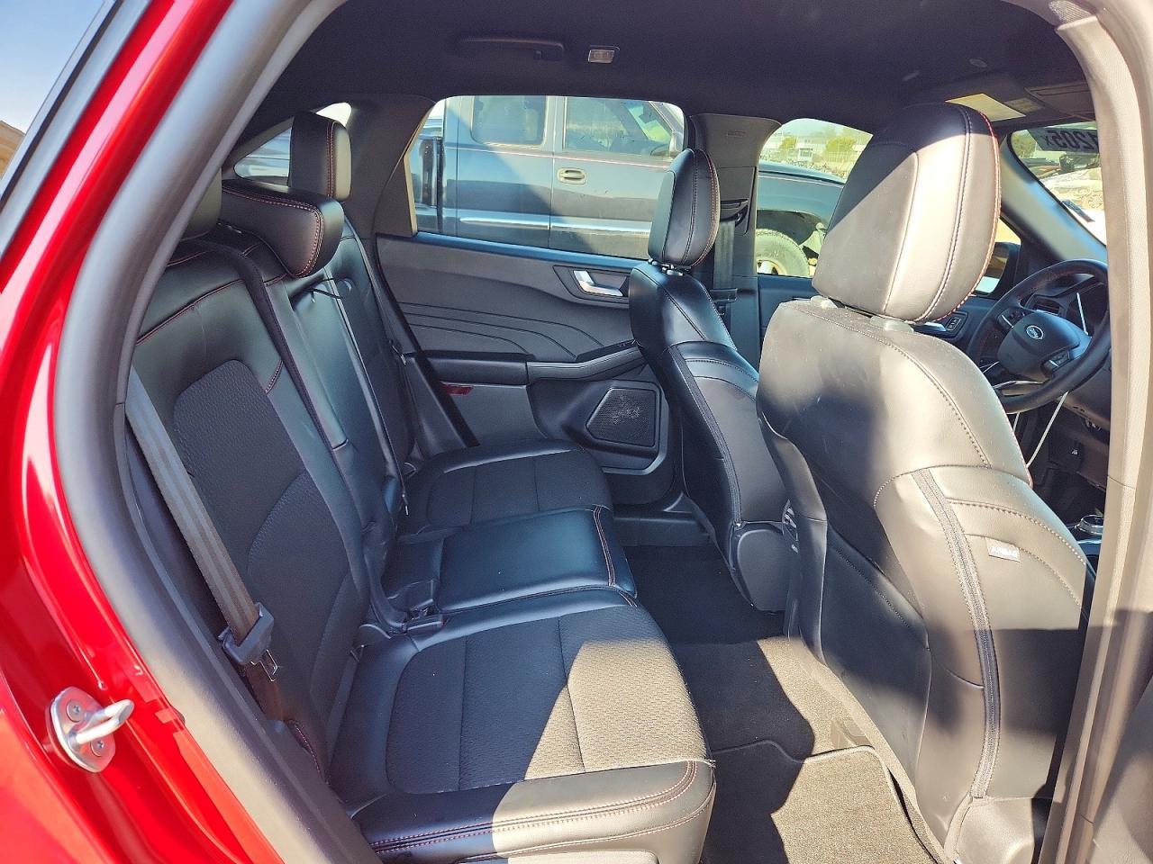 2025 Ford Escape st Line