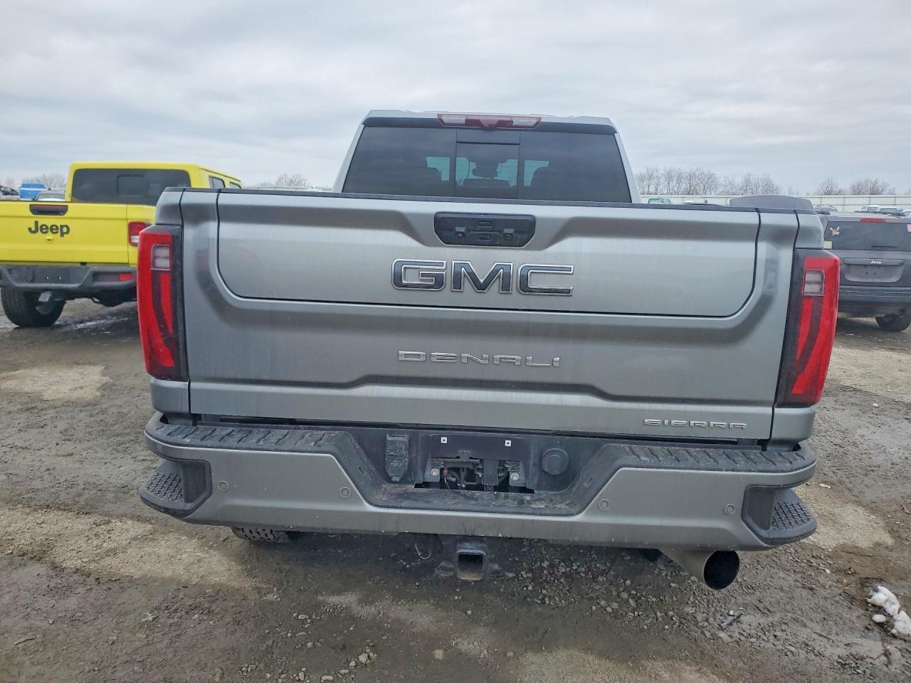 2024 GMC Sierra K2500 Denali Ultimate