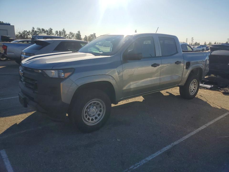 2025 Chev Colorado