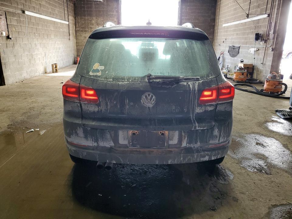 2015 Volkswagen Tiguan s