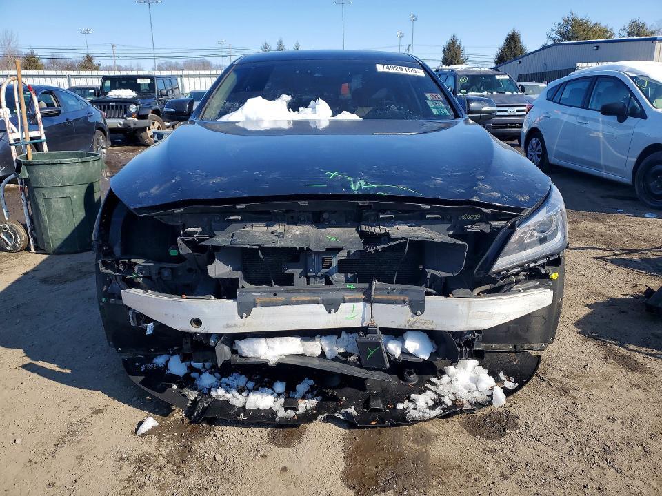 2017 Genesis G80 Base