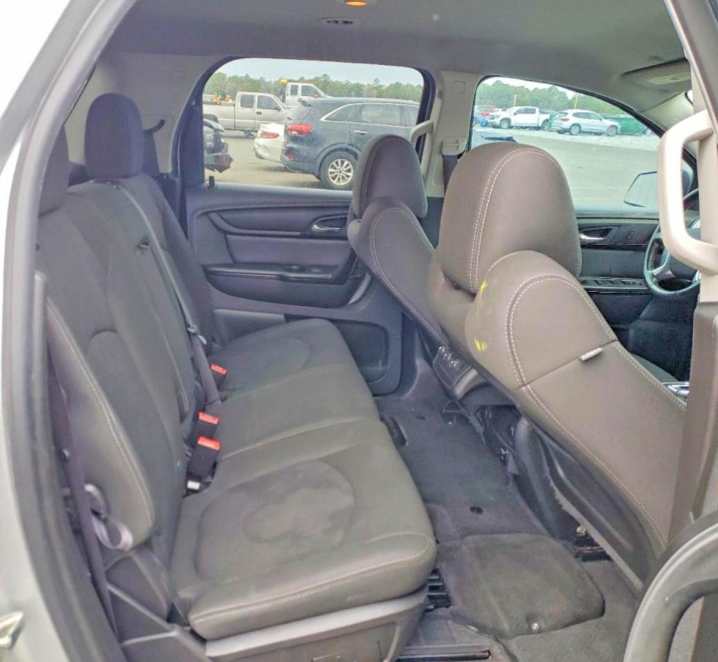 2016 GMC Acadia sle