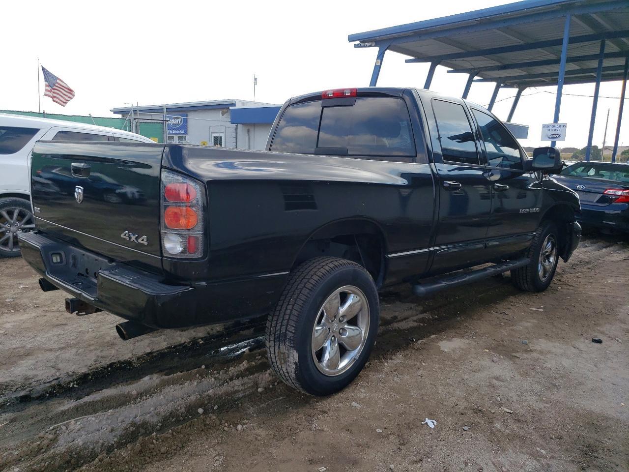 2005 Dodge RAM 1500 ST