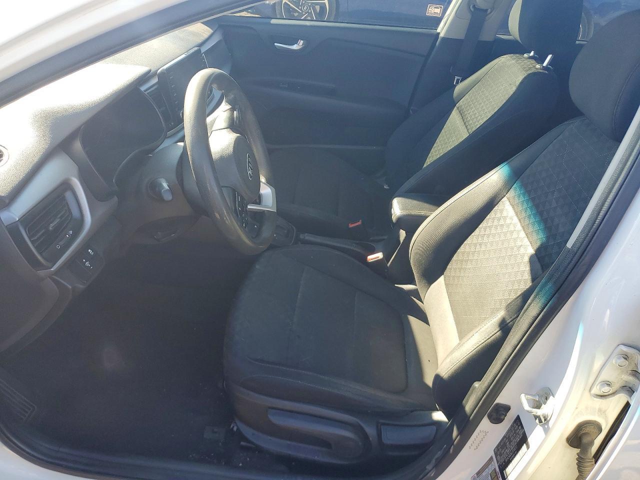 2020 KIA Rio 5-door s