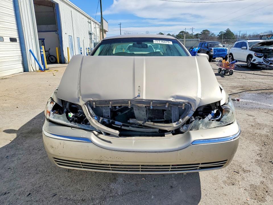 2007 Lincoln Town car Signature