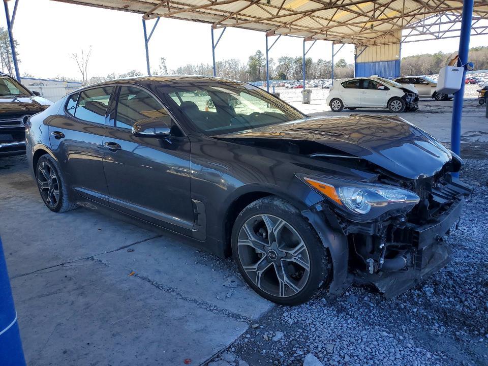 2021 KIA Stinger