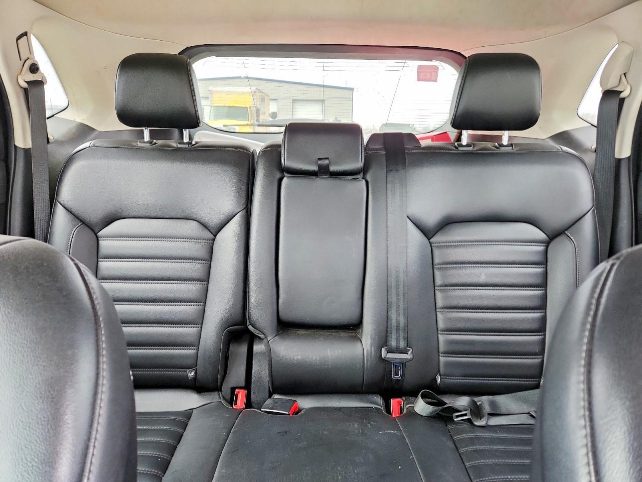 2021 Ford Edge sel