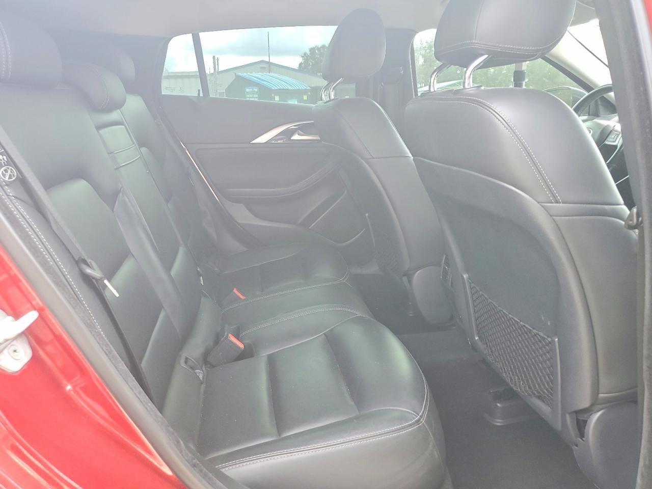 2017 Infinity Qx30 Luxury