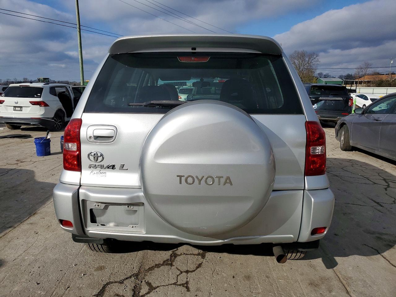 2004 Toyota Rav4 Base