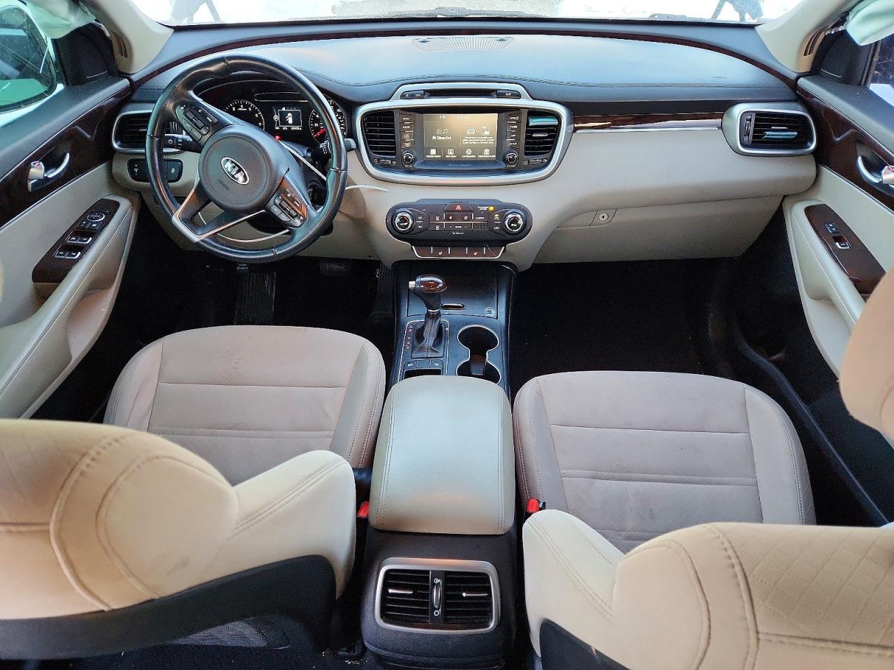2017 KIA Sorento lx