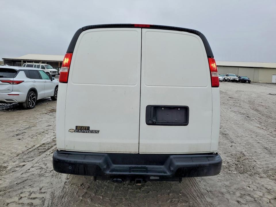 2018 Chevrolet Express 3500 Delivery Van