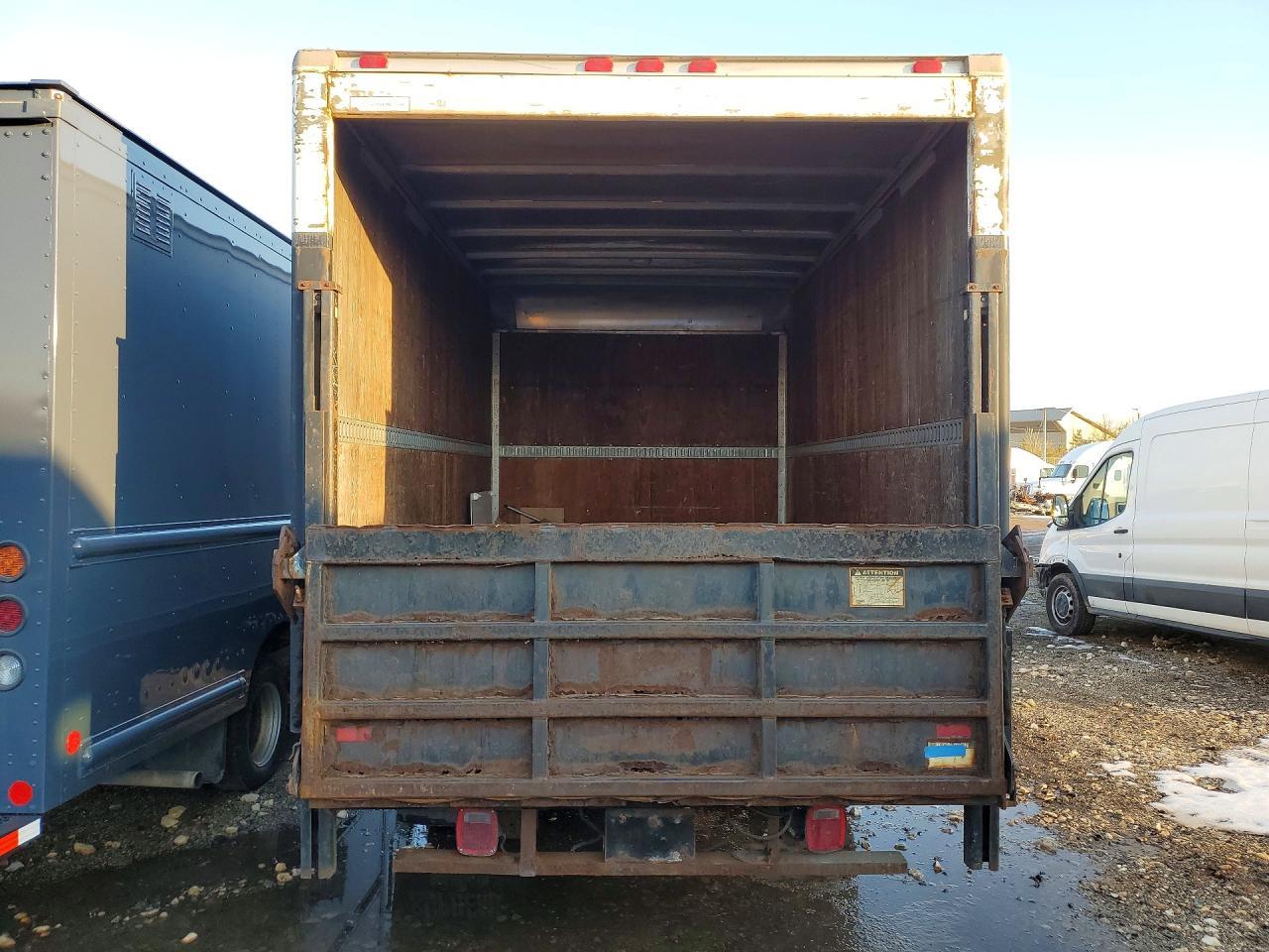 2002 GMC W3500 W35042