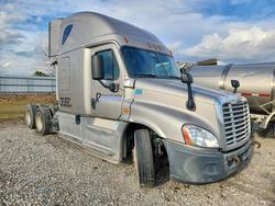 Vehiculos salvage en venta de Copart Houston, TX: 2018 Freightliner Cascadia 125