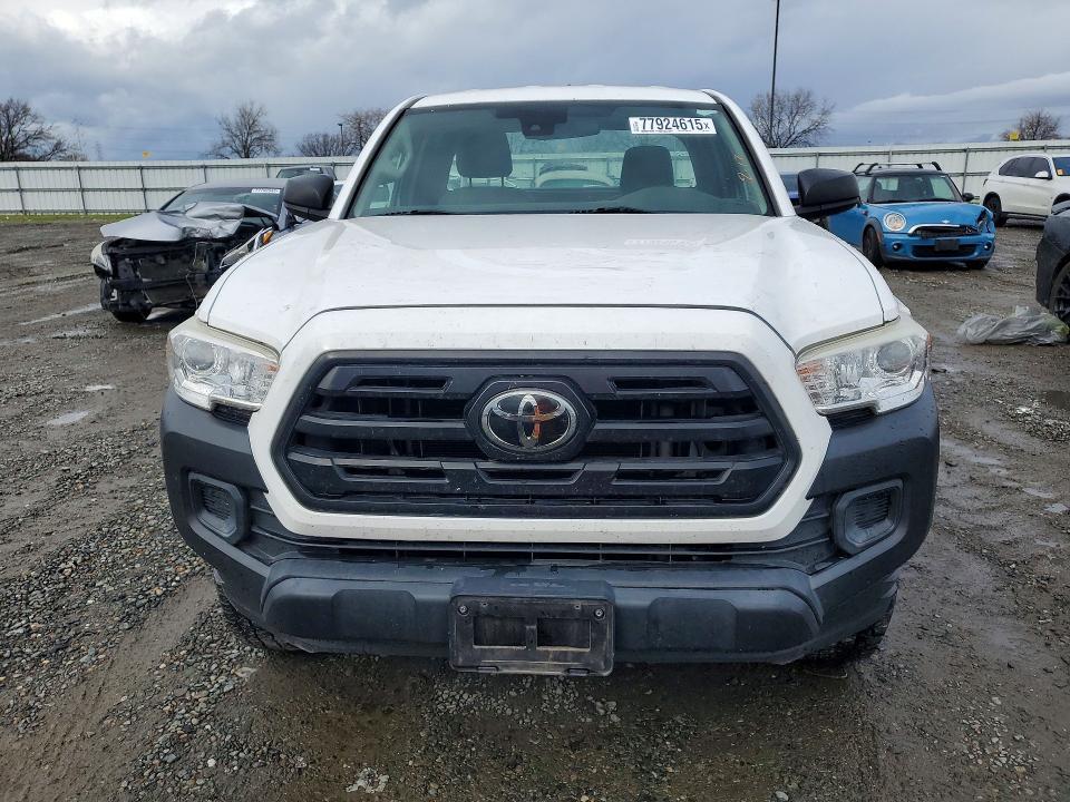 2018 Toyota Tacoma sr