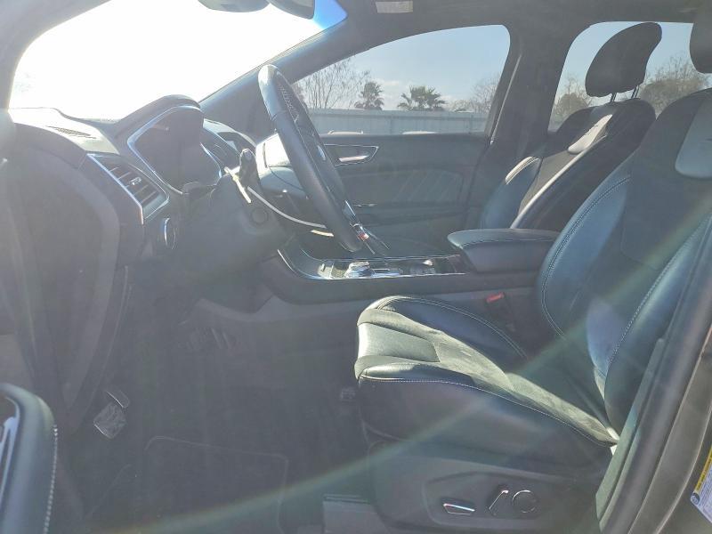 2019 Ford Edge st