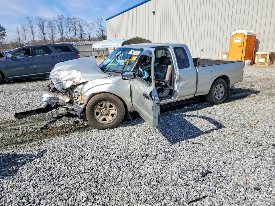 2003 Toyota Tacoma Xtracab