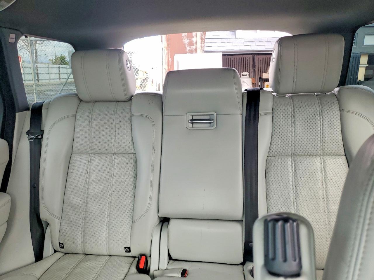 2014 Land Rover Range Rover hse