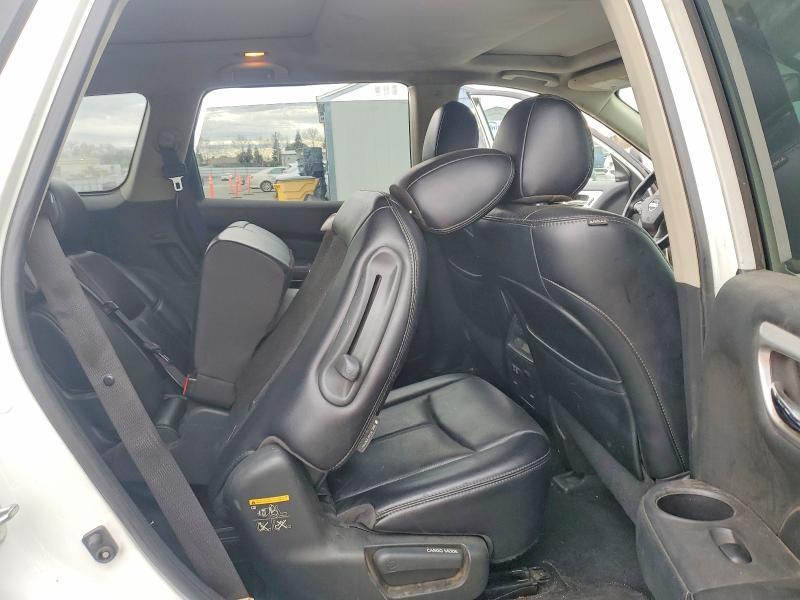 2019 Nissan Pathfinder Platinum