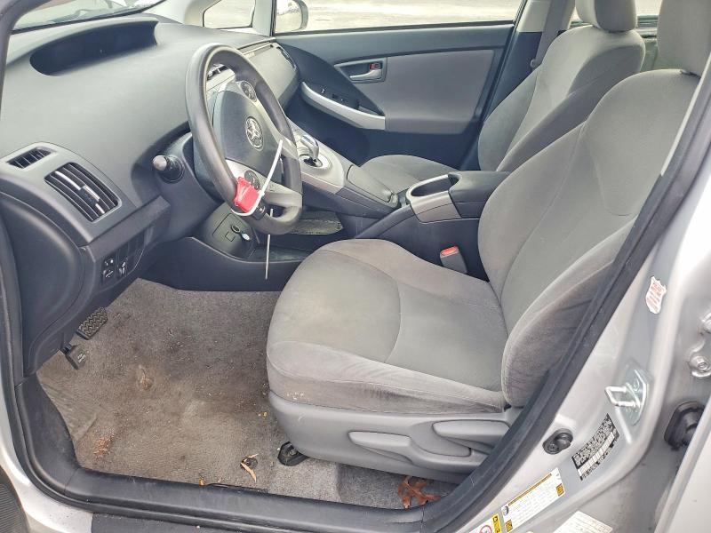 2014 Toyota Prius two