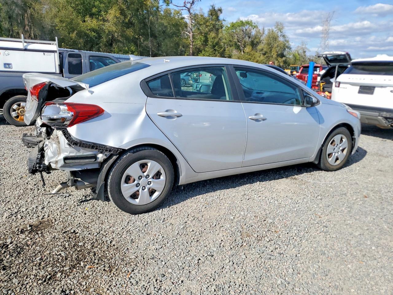 2018 KIA Forte lx