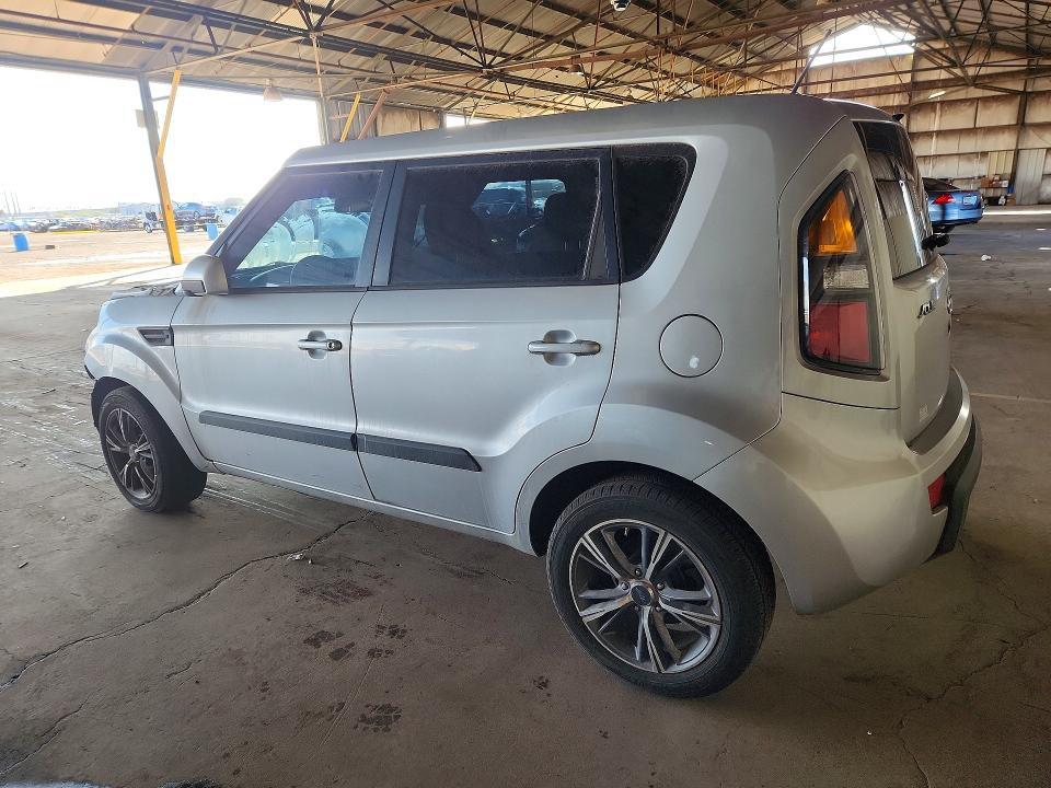 2011 KIA Soul +