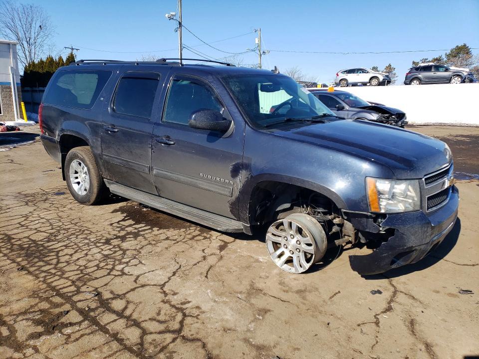 2013 Chevrolet Suburban K1500 lt