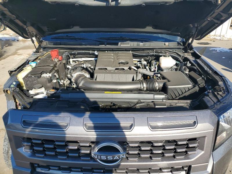 2025 Nissan Frontier s