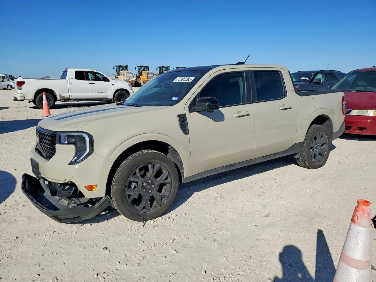 2025 Ford Maverick Lariat